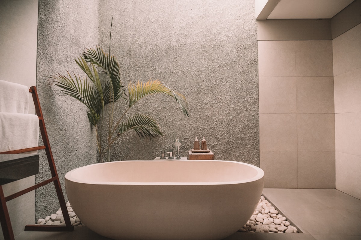 10 Smart Booking Hacks for Luxury Hotels: Upgrades, Points and Hidden Deals — Gastronomic Excellence & Private Retreats — Curated by Lucky & Victor - 10 smart booking hacks for luxury hotels upgrades points and hidden deals
