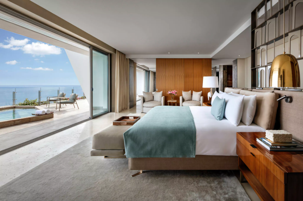 The Gold List Benchmark: World's Top 10 Luxury Hotels & Sanctuaries luxury suite architectural design